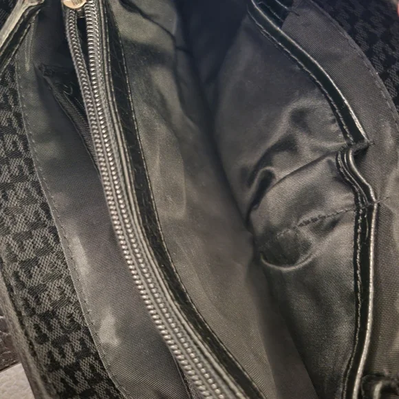 Charter Club Handbag (Macy's)Elegant Black Handbag, Like New, Black - Picture 6 of 17